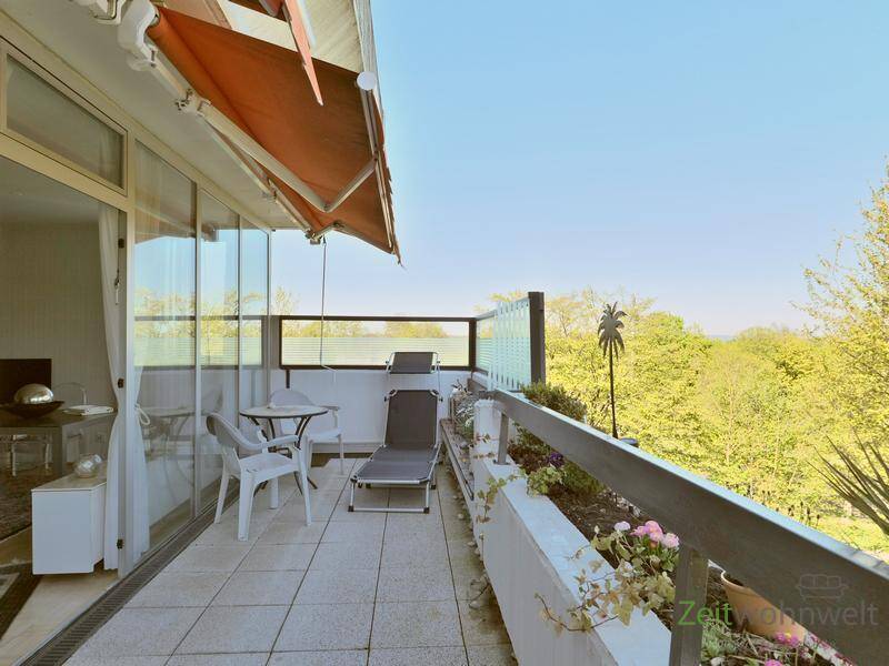 (EF1377_M) Kassel-Stadt: Bad Wilhelmshöhe, exclusives, möbliertes Apartment mit Dachbalkon, Parkettböden und Aufzug – 34131 Kassel – Vorschaubild 4