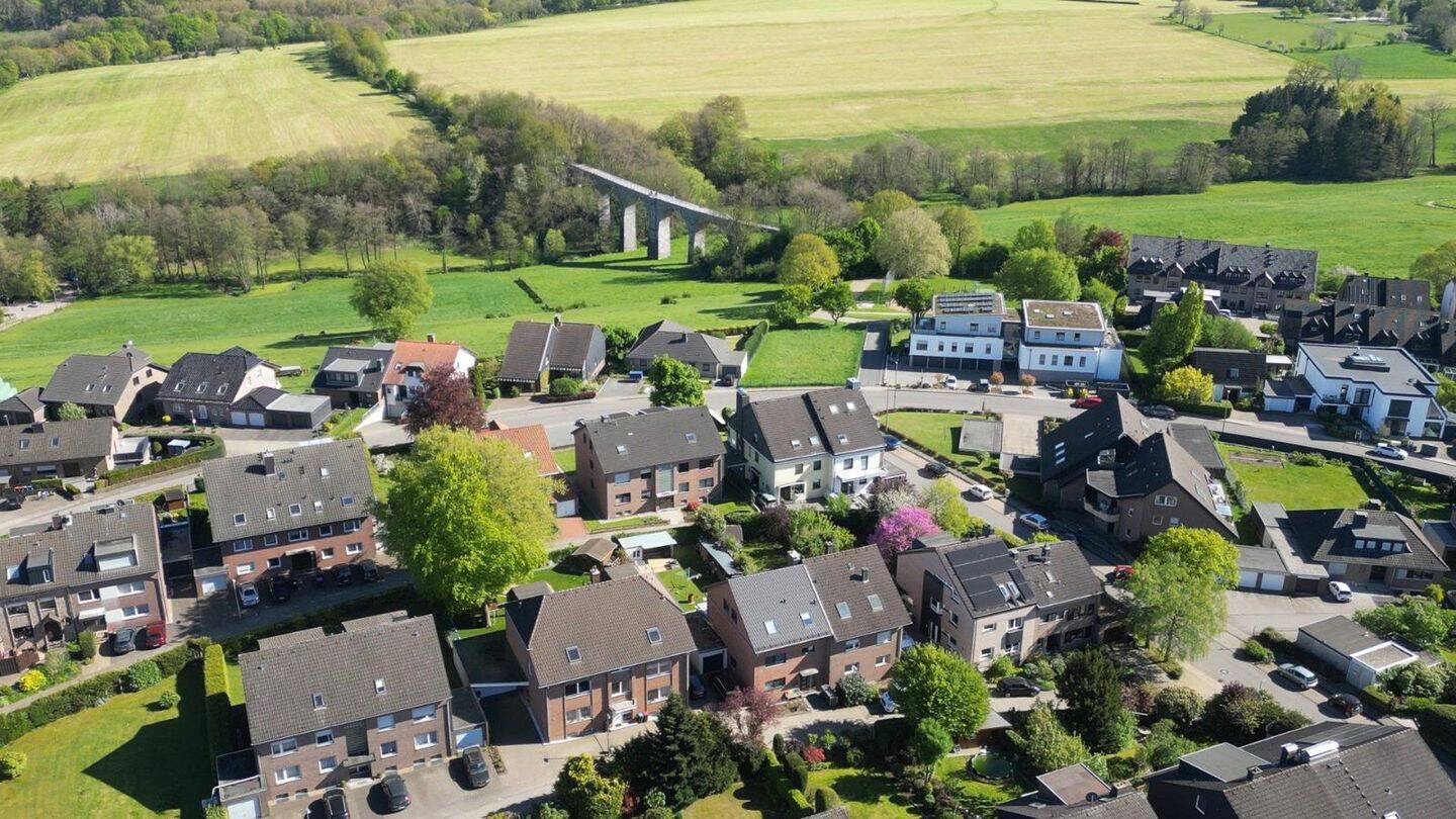 Beste Wohnlage in Aachen-Brand – Ihr neues Zuhause mit Garten und vielseitiger Nutzung, 52078 Aachen