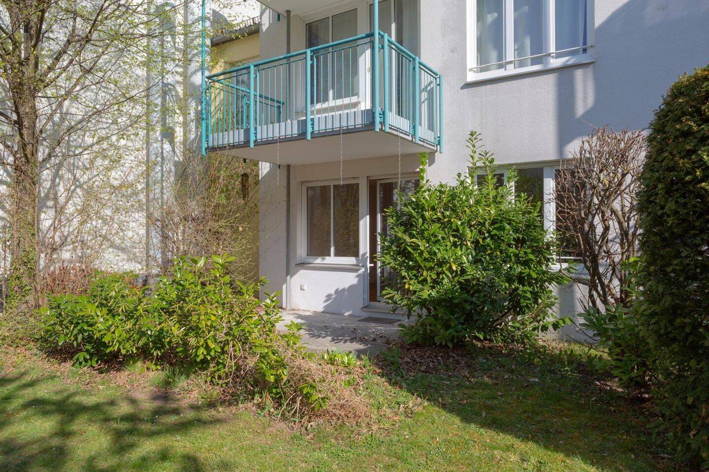Charmante, neu renovierte Gartenwohnung mit 55? Wohnfläche in München-Freimann – ab sofort! – 80939 München – Vorschaubild 3