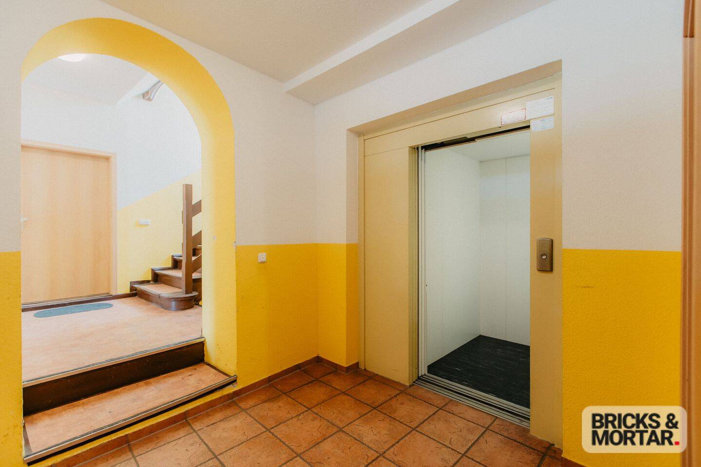 Maisonette-Highlight im Dachgeschoss mit Balkon und viel Gestaltungsspielraum, 6112 Halle (Saale)