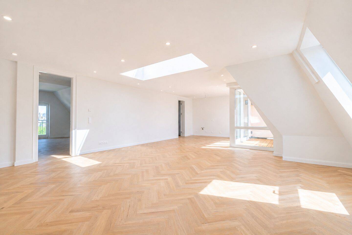Erstbezug: Exklusives Dachgeschoss-Loft mit 3 Terrassen im begehrten Güntzelkiez, 10717 Berlin (Charlottenburg-Wilmersdorf Wilmersdorf)