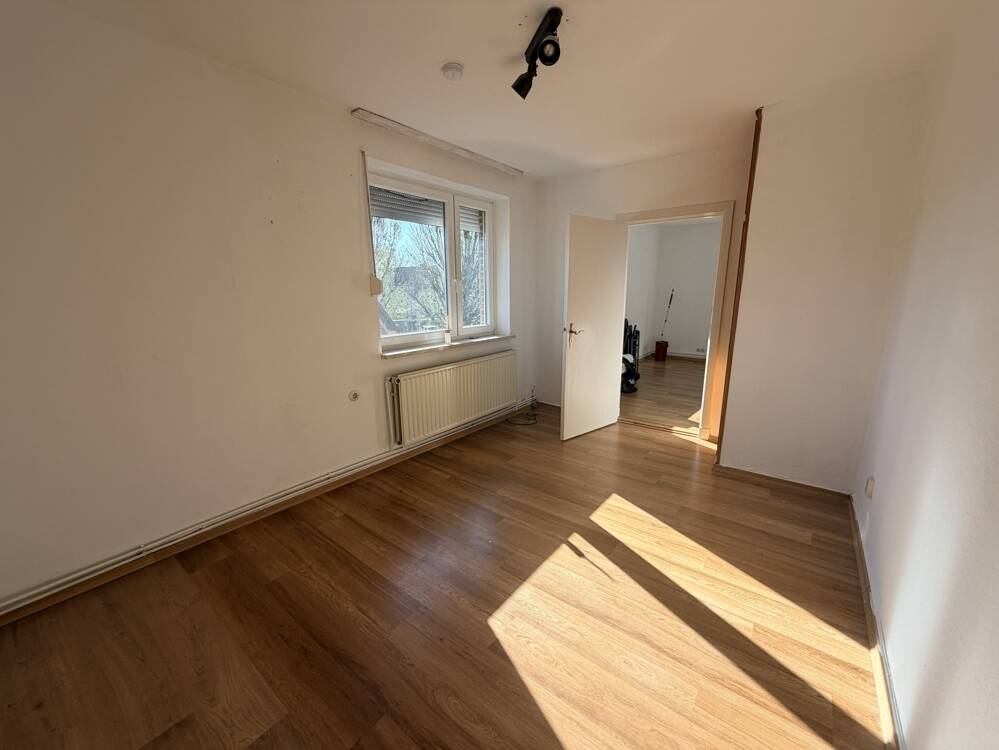 Gepflegte 2,5 Zimmer-Wohnung in der Nähe des WKK’s in Heide, Kreis Dithmarschen., 25746 Heide