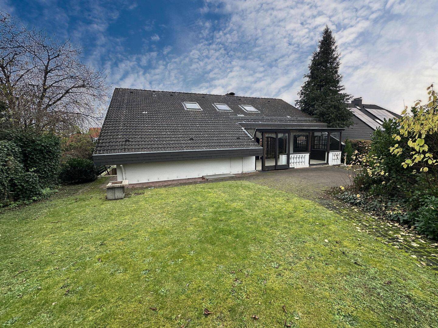 ***Freistehendes Einfamilienhaus in Steinheim***, 32839 Steinheim