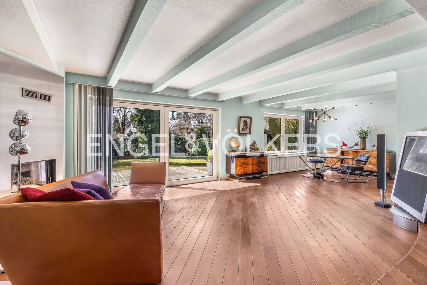 Wenn Träume wahr werden: Haus mit Garten, fußläufig zum Volksdorfer Kern!