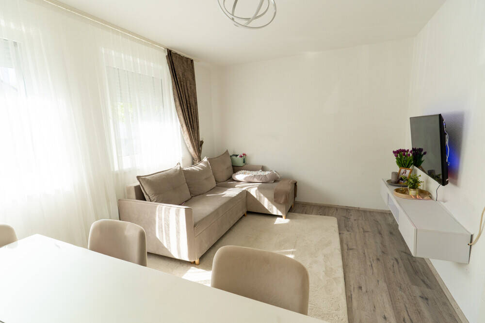 Schöne Hochparterre-Wohnung mit Gartennutzung und Außenstellplatz – 70771 Leinfelden-Echterdingen – Vorschaubild 3