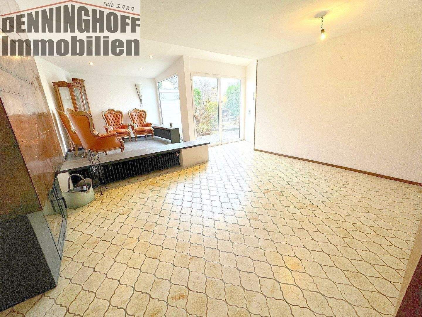 Gepflegtes Reihenhaus mit Garage in ruhiger und durchgrünter Lage von Dortmund-Aplerbeck, 44287 Dortmund (Aplerbeck Aplerbecker Mark Berghofen Schüren Sölde)