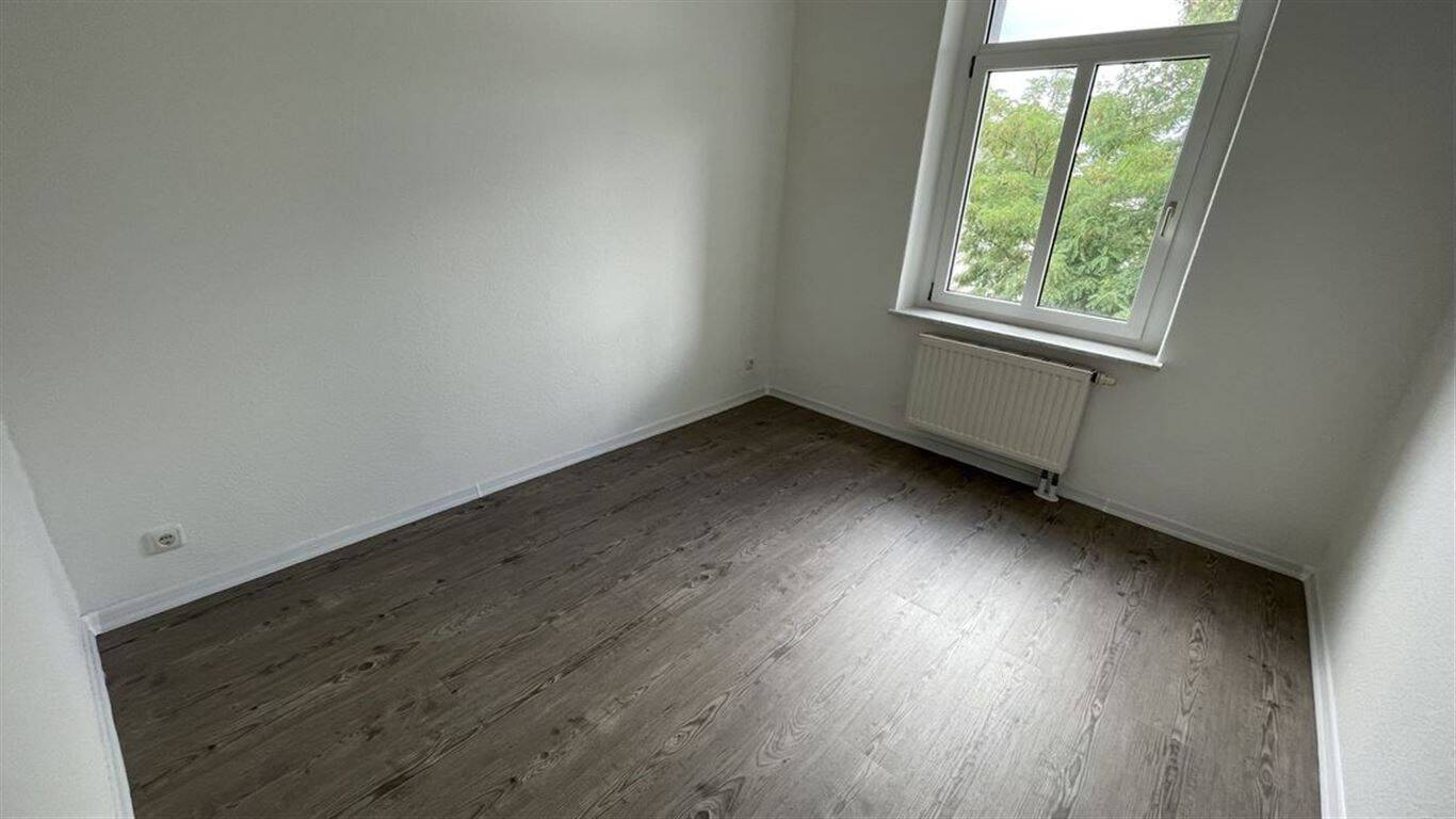 Moderne Wohnung mit Balkon & EBK :) – Chemnitz – Vorschaubild 6