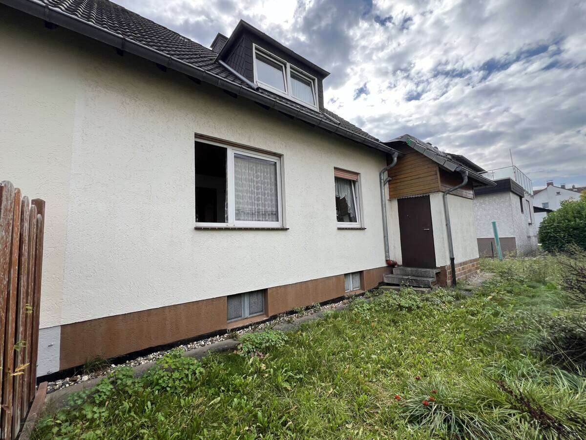 Charmante Doppelhaushälfte mit Fernblick in Kassel – Jungfernkopf!, 34128 Kassel (Harleshausen Jungfernkopf Kirchditmold)