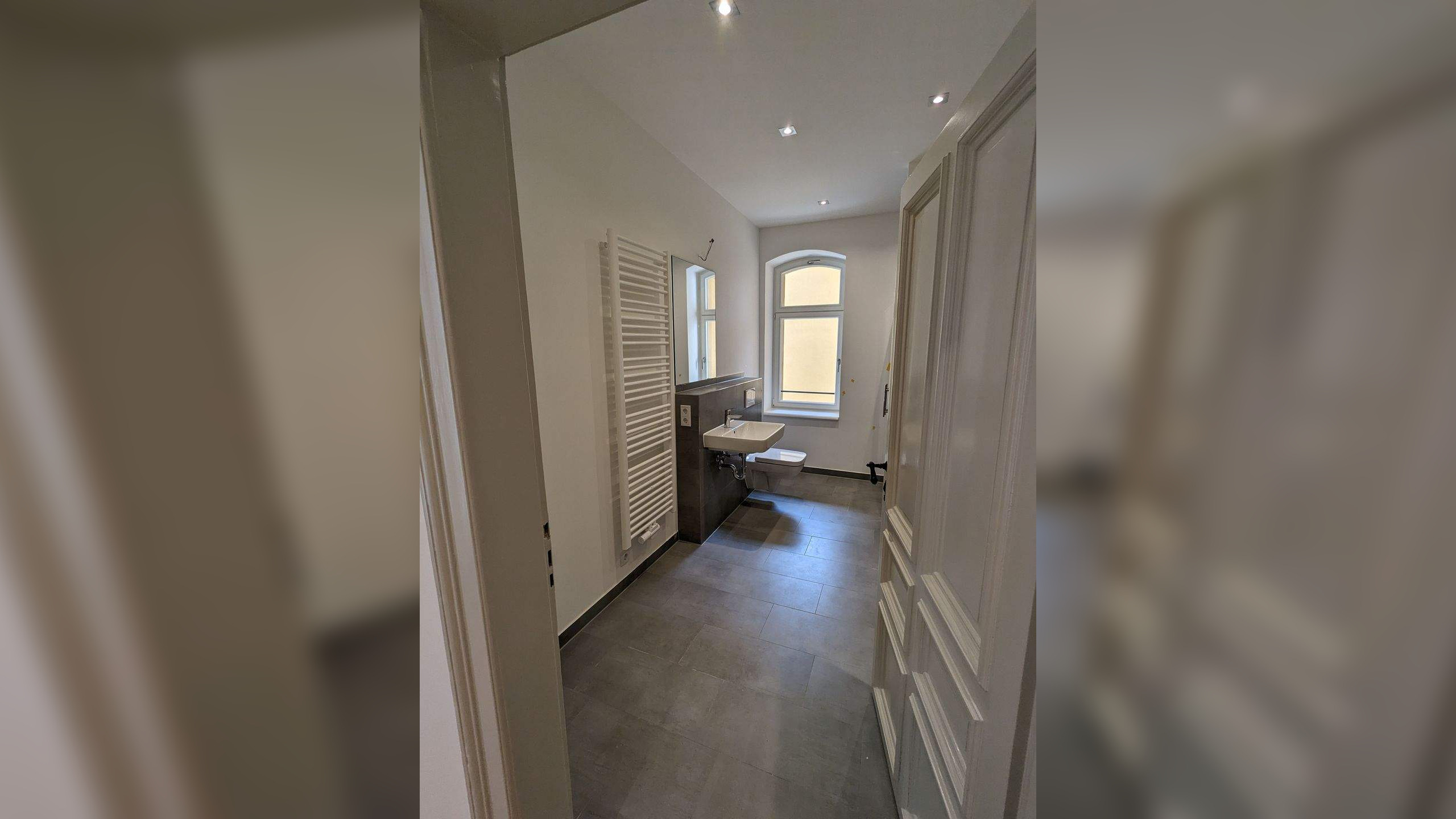 Moderne 3-Zimmer-Wohnung oder ihre Möglichkeit für ein Geschäft im Zentrum von Borna, 4552 Borna