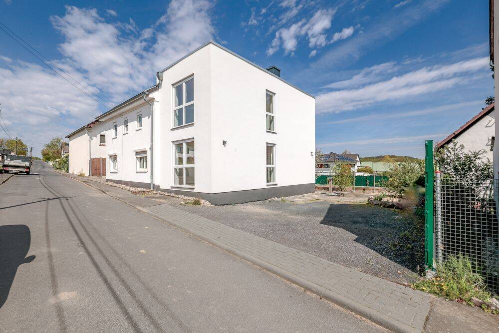 *provisionsfrei* Modernisiert & großzügig – Einfamilienhaus mit Garten und vielen Extras, 53639 Königswinter