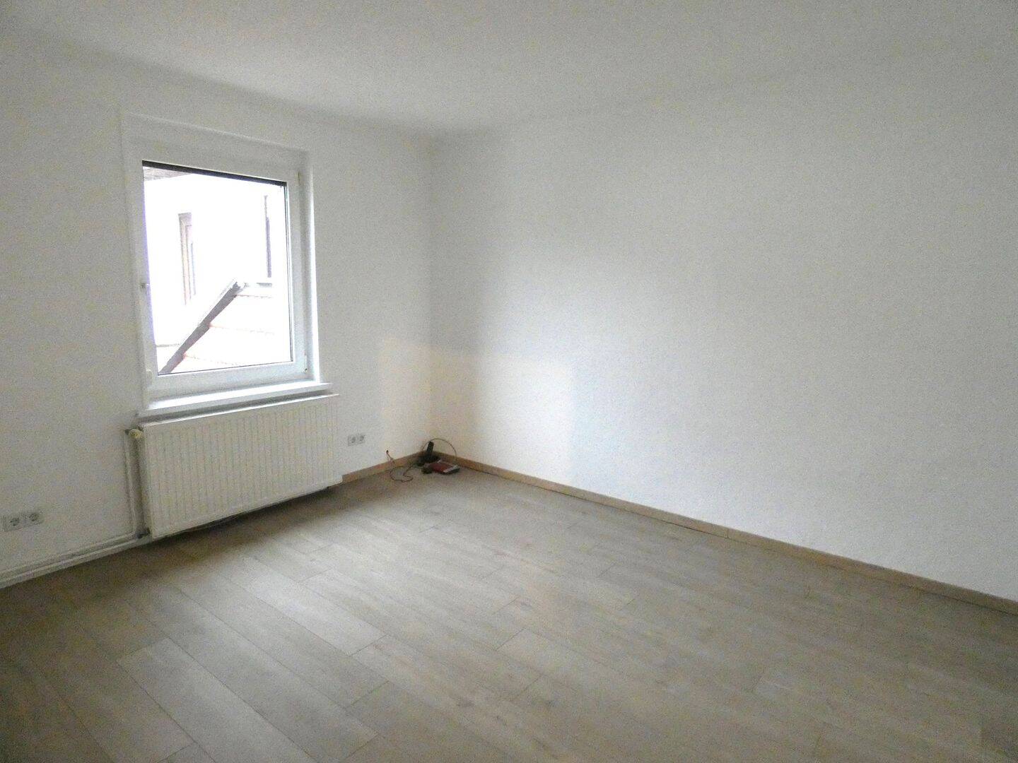 Doppelhaushälfte mit 5 Zimmern, 2 Bädern, Ruhig gelegen, 15326 Zeschdorf