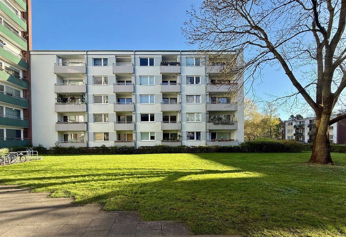 Bezugsfreie 2-Zimmer-Whg. mit Essdiele, Balkon und Stellplatz // Gotlandwinkel, Kiel, 24109 Kiel (Hasseldieksdamm Mettenhof)