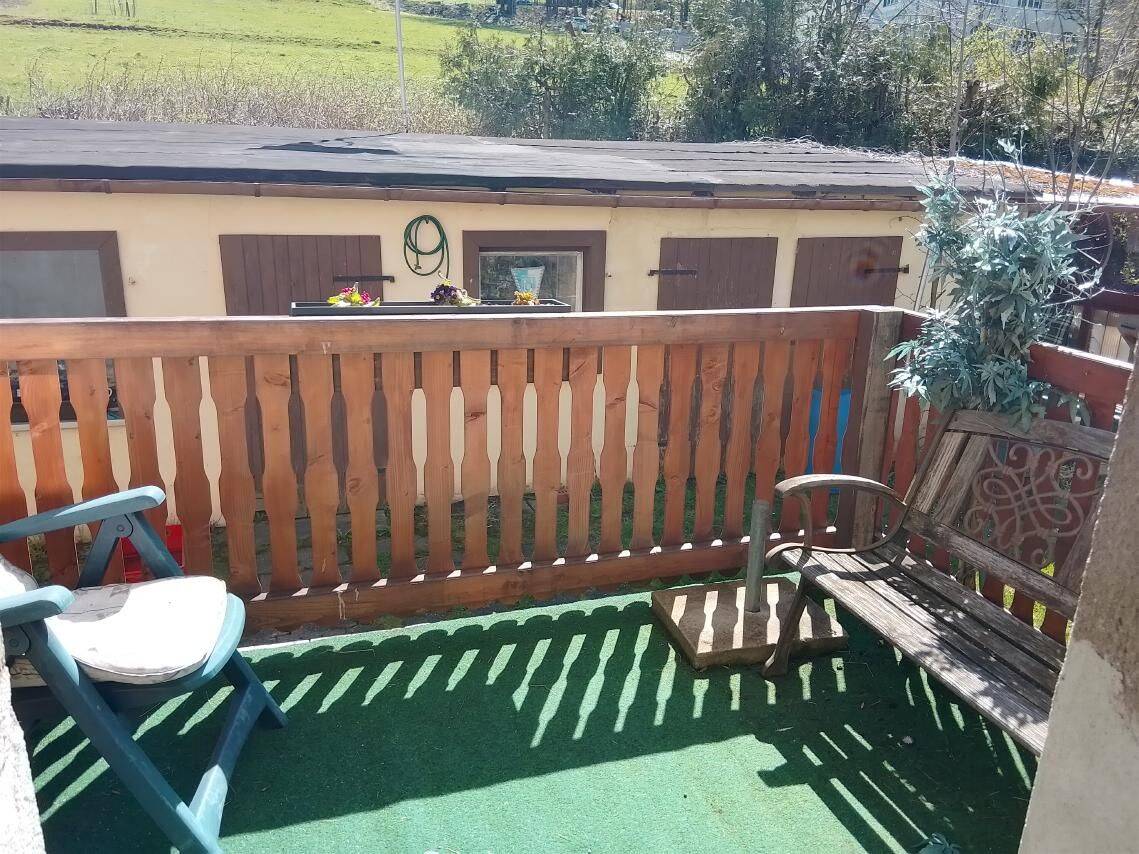 Mehrfamilienhaus mit Perspektive – ideale Basis für Sanierung und Wertsteigerung, 9439 Amtsberg