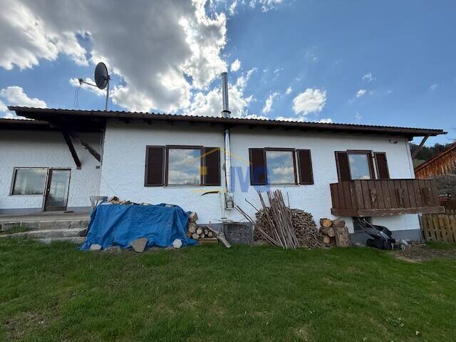 Sanierungsbedürftiges Einfamilienhaus mit sep. Wohneinheit und tollem Weitblick in Pfronten-Kappel!, 87459 Pfronten
