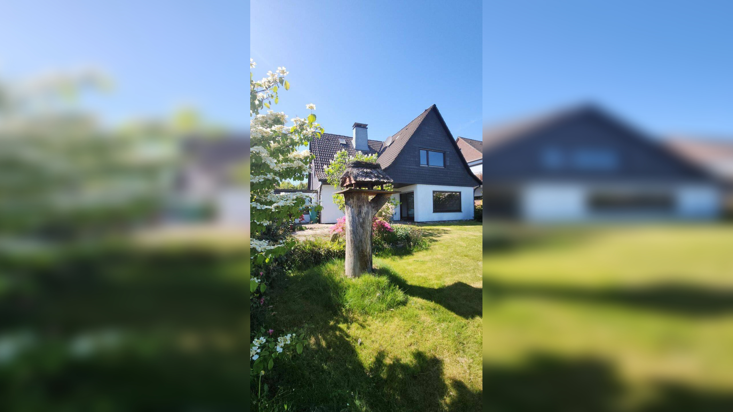 Freistehendes Einfamilienhaus mit Fernblick in die Felder, Garage, Dachterrasse und tollem Garten in Feldrandlage von Ratingen-Homberg!, 40882 Ratingen