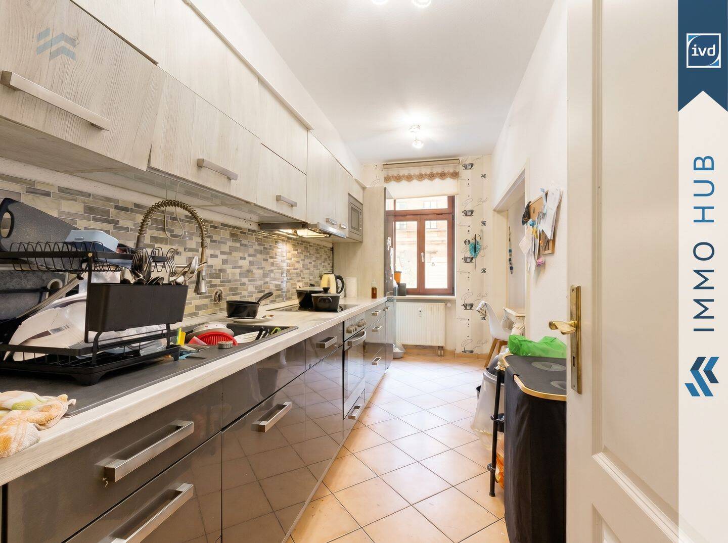 ++ Vermietete, großzügige 4-Zimmer-Wohnung mit Balkon und Tageslichtbad ++, 4315 Leipzig (Neustadt-Neuschönefeld Sellerhausen-Stünz Volkmarsdorf)