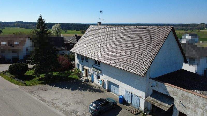 Ehemaliges Bauernhaus mit viel Platz für Deine Ideen in Walbertsweiler, 88639 Wald