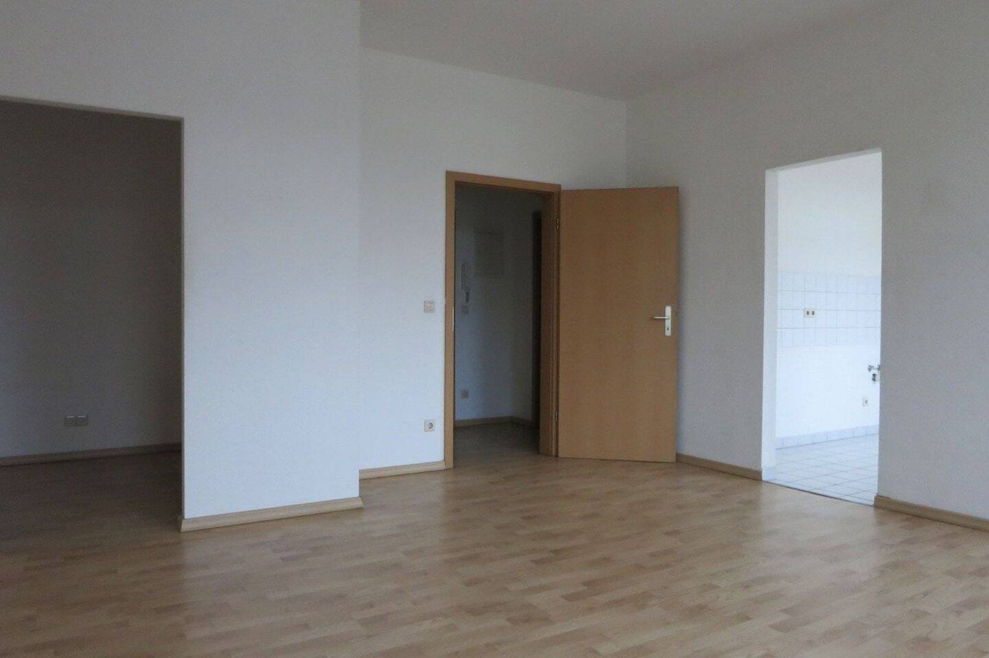 Ideal als erste Anlage! Kleine vermietete Wohnung mit Potential in Schloßchemnitz!, 9113 Chemnitz