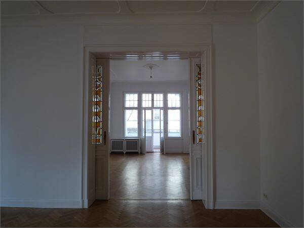 image-72501990