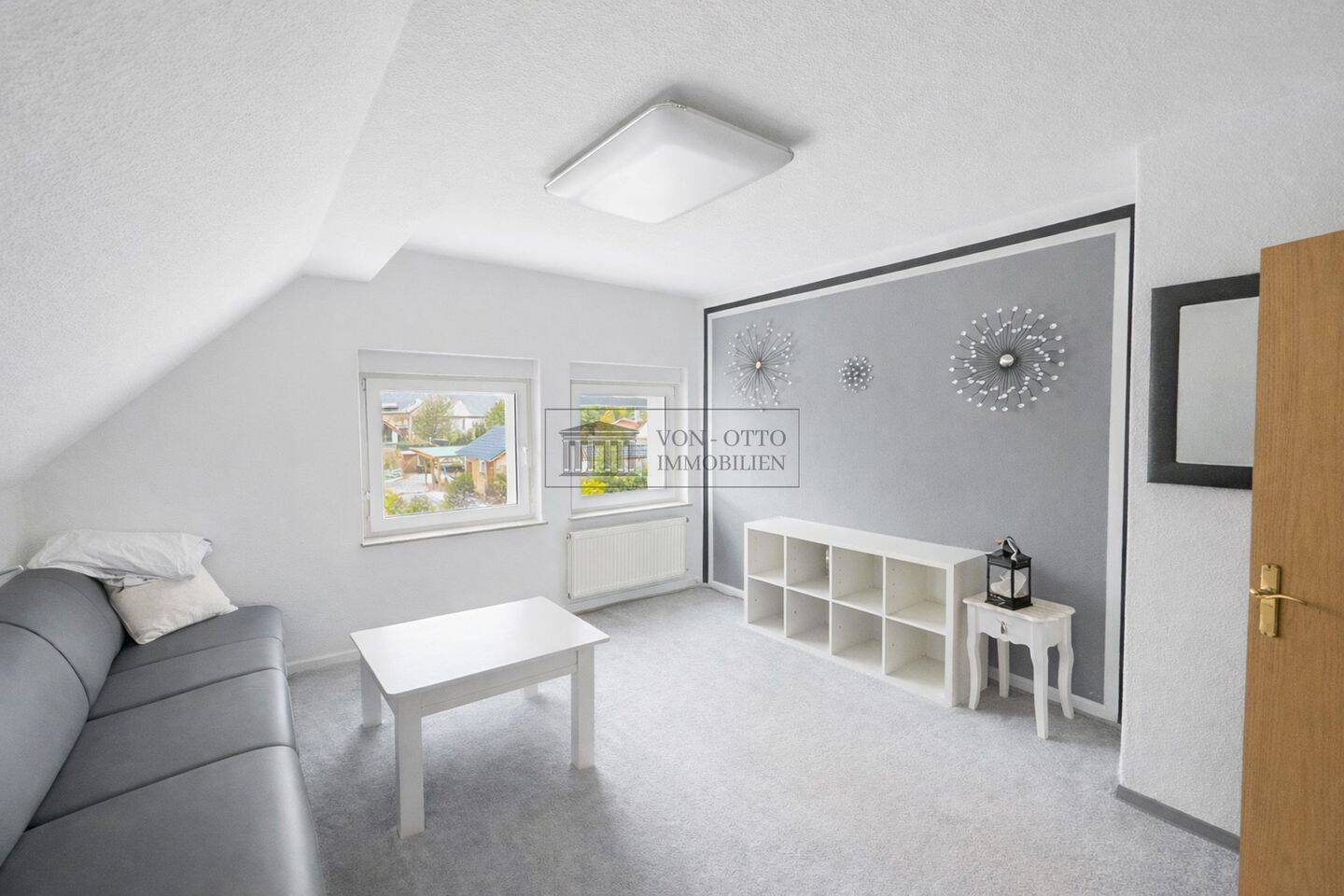 Raum für Familie: Lichtdurchflutetes Zuhause mit Gartenidylle – 12623 Berlin – Vorschaubild 3