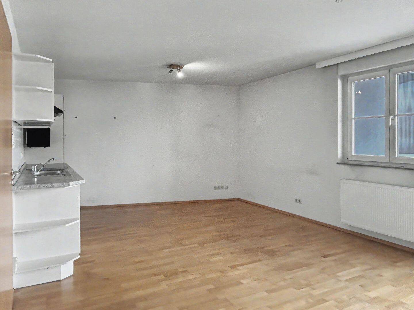 Barrierefreies 1-Zimmer-Apartment mit traumhaftem Balkon inkl. Vorrang auf Heimplatz in Würzburg, 97070 Würzburg (Altstadt)