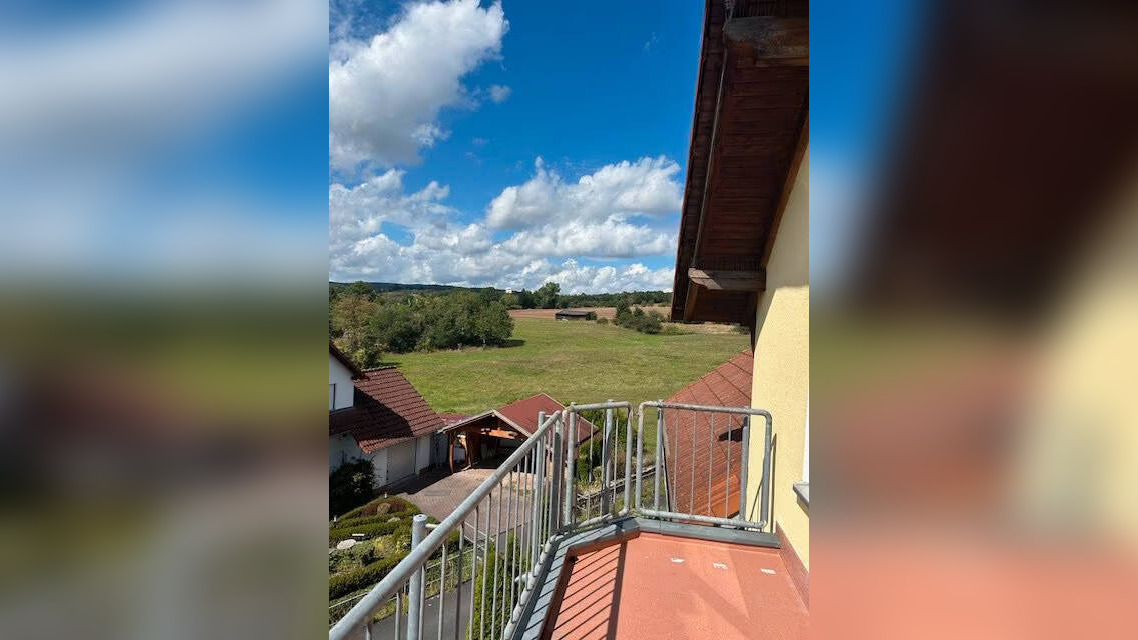 Ihr neues Zuhause in Obersuhl – Helle Wohnung mit Sonnenbalkon, 36208 Nentershausen