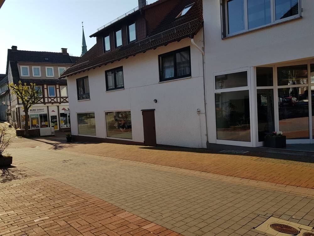 5-Zimmer-Wohnung mit Balkon und Terrasse, 37627 Stadtoldendorf