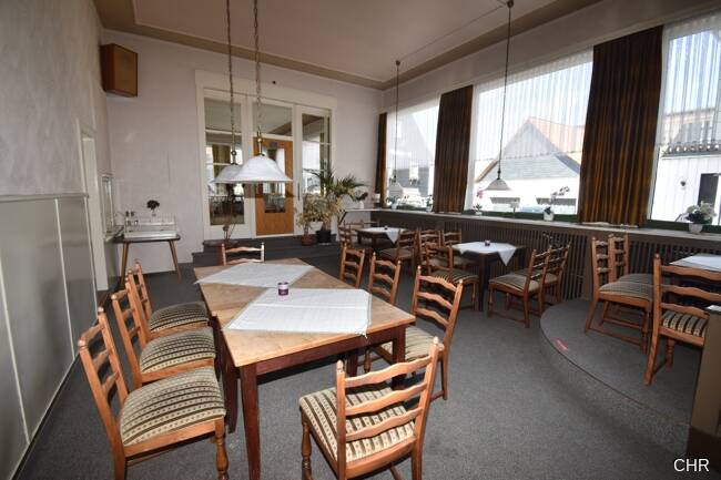 Back to the sixtees – Grosszügiges Wohnhaus mit ehemaligen Cafe im sonnigen Bergdorf Hohegeiss, 38700 Braunlage