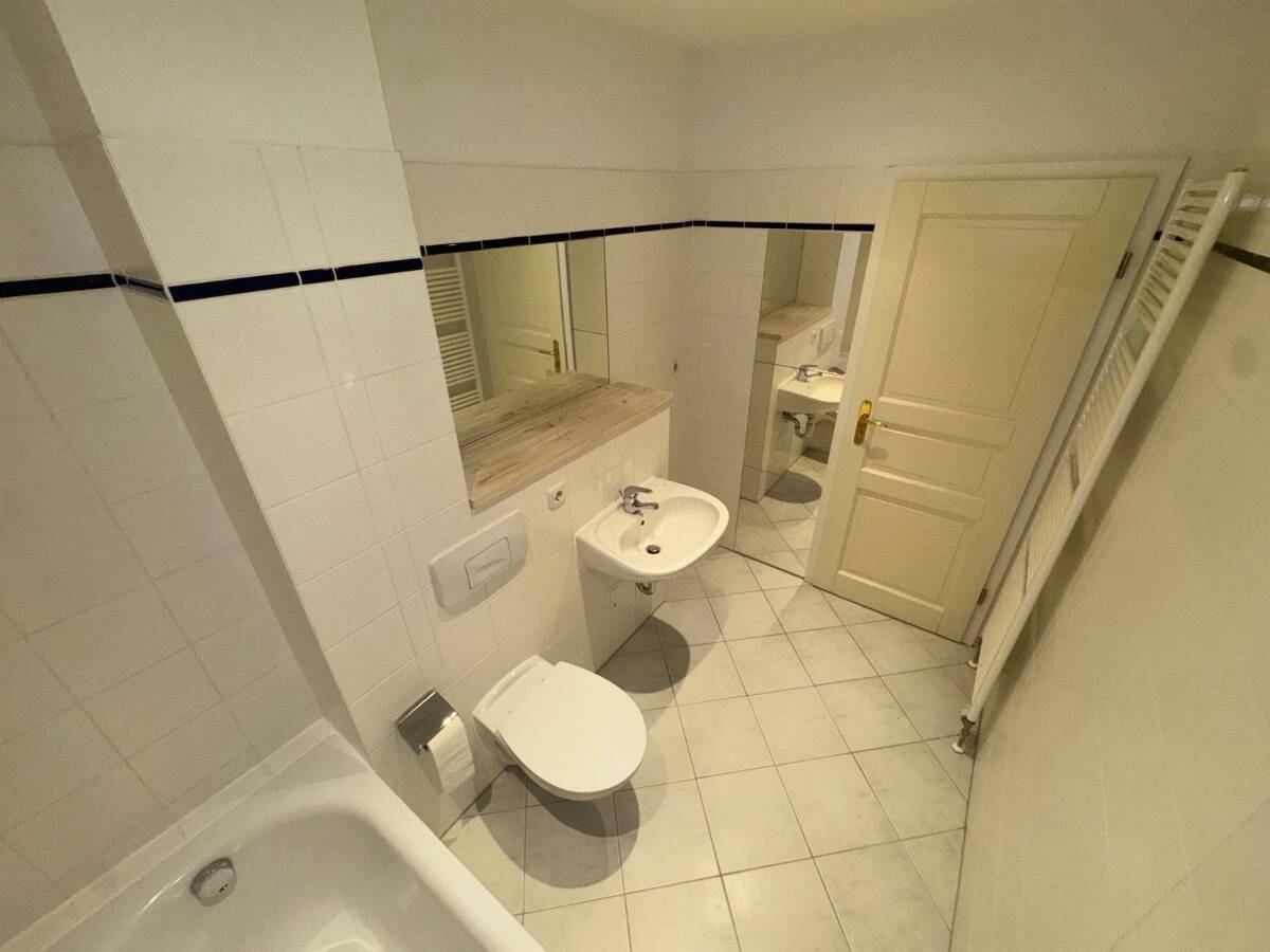 Wertstabiles Investment * Großzügiges Denkmal-Apartment in Dresden * elbnah – 1307 Dresden – Vorschaubild 3