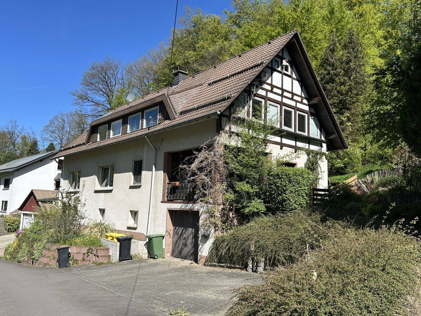 Gepflegtes 1-2 Familienhaus, 57489 Drolshagen