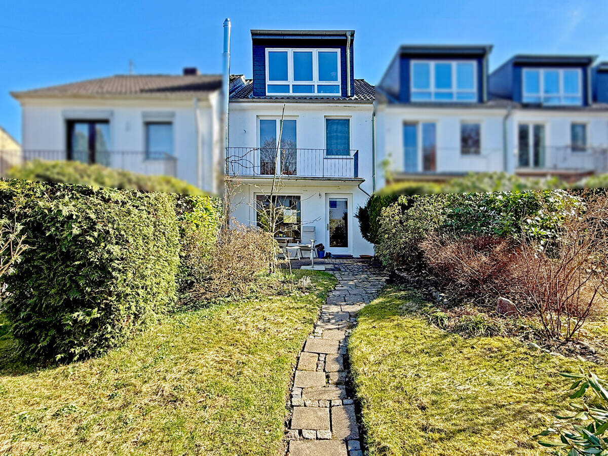 Helles Reihenmittelhaus mit Westgarten unweit der Elbe zum Kauf in Blankenese – Wentzel Dr. – 22587 Hamburg – Vorschaubild 4