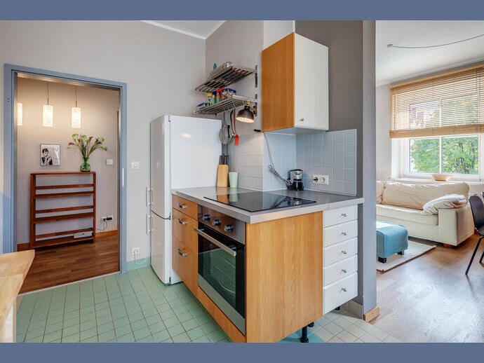 Möbliert: Nähe Wettersteinplatz U1: Schöne 2-Zimmer Wohnung – München – Vorschaubild 4