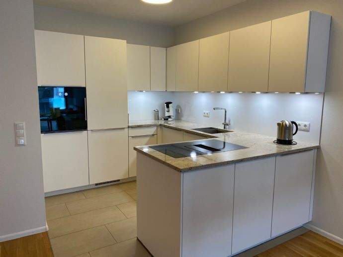 Wohnen in Bestlage von Bad Säckingen: Stilvolle 3,5-Zimmer-Erdgeschosswohnung mit 99,01 m² und hochwertiger Ausstattung inkl. Küche / provisionsfrei, 79713 Bad Säckingen