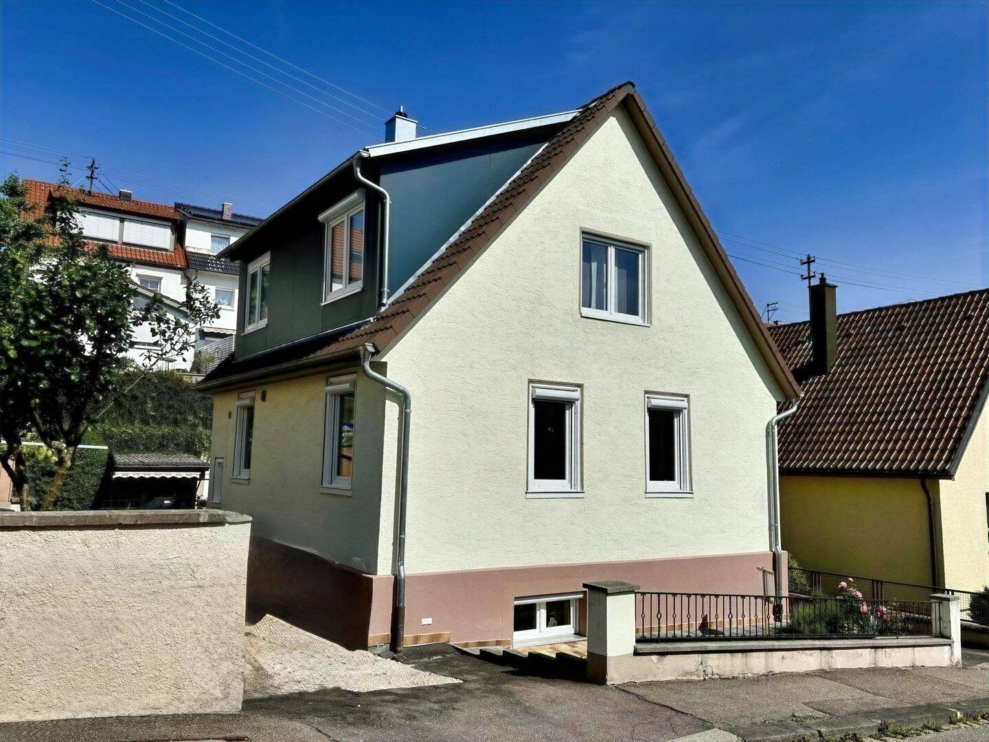 Modernes Wohnen mit Charme und Komfort, 72458 Albstadt
