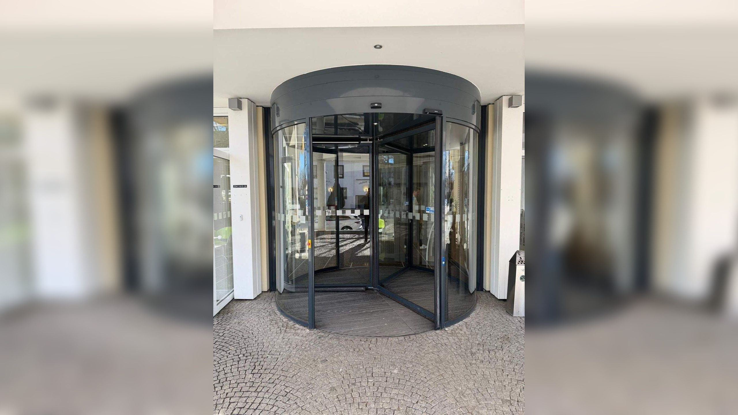 München-Süd: Hotel-Teileigentum inkl. Garage – 5,7 % Rendite | Langzeitpächter bis 2037, 81379 München (Sendling Sendling-Westpark Thalk. Obersendl.-Forsten-Fürstenr.-Solln)