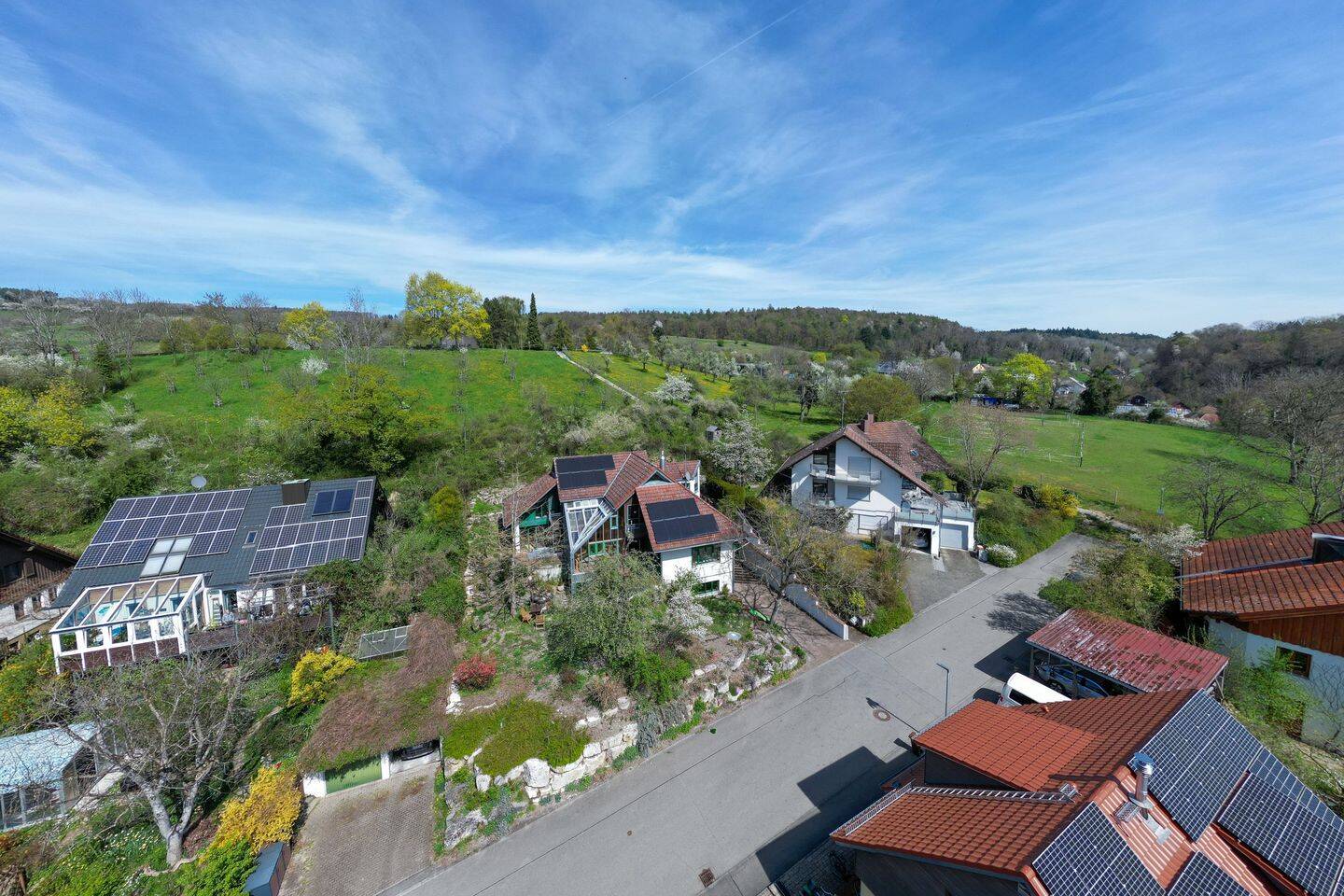 Einzigartiges Architektenhaus mit ELW in Südhanglage von Möggingen – vielfältige Nutzungspotenziale!, 78315 Radolfzell am Bodensee