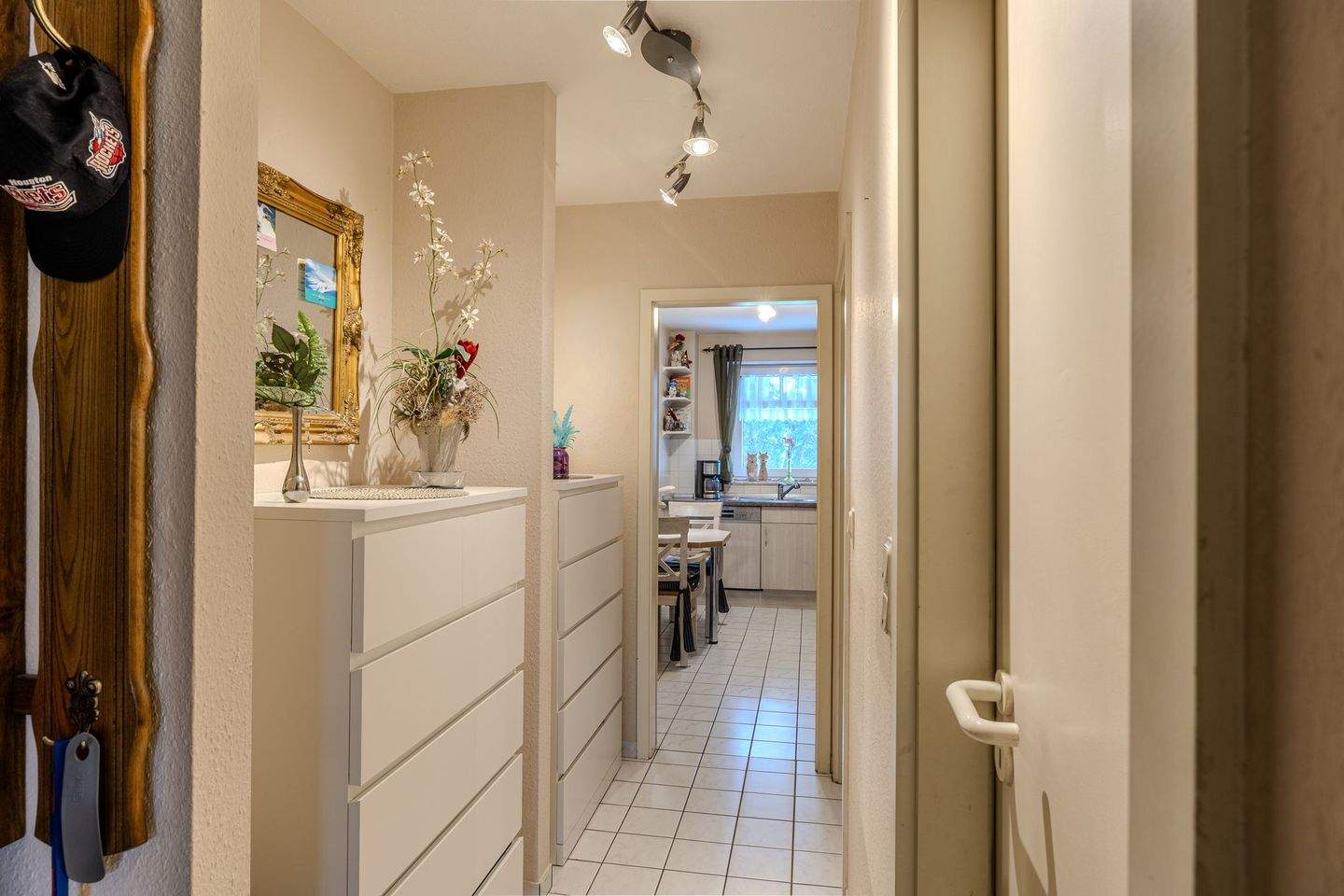 Heute mit Blick für die Zukunft kaufen: 2-Zimmer mit Balkon und Wintergarten, 22885 Barsbüttel