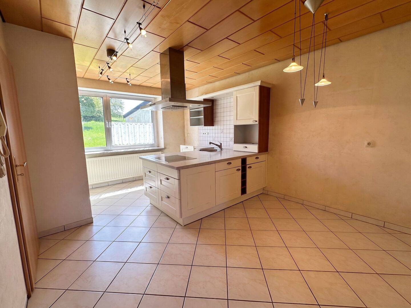 Großzügiges Ein/Zweifamilienhaus mit 170 m² Wohnfläche auf 1.100 m² Grundstück, 66793 Saarwellingen