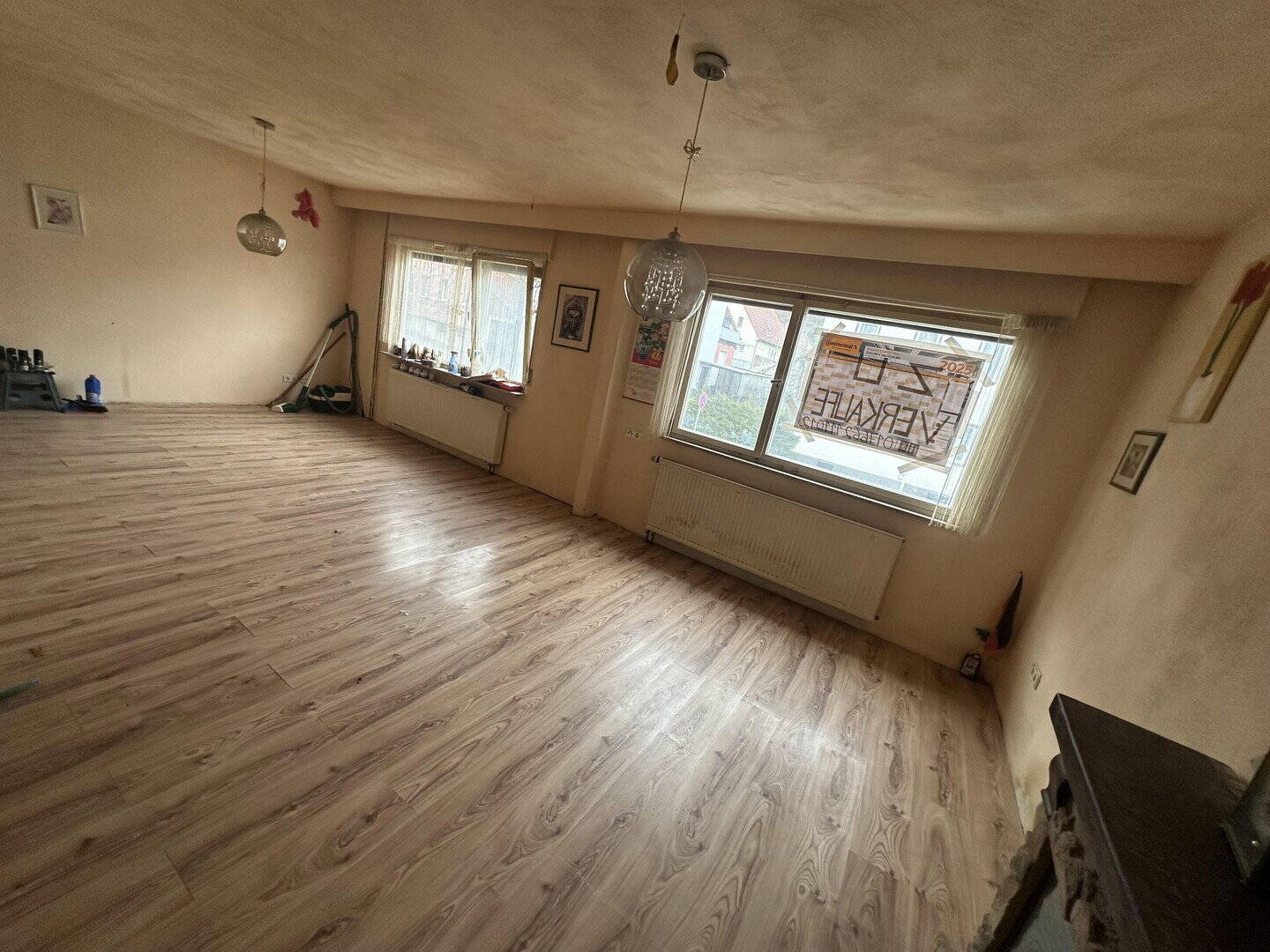 Doppelhaushälfte mit Garten, Garage & Entwicklungspotenzial, 72461 Albstadt