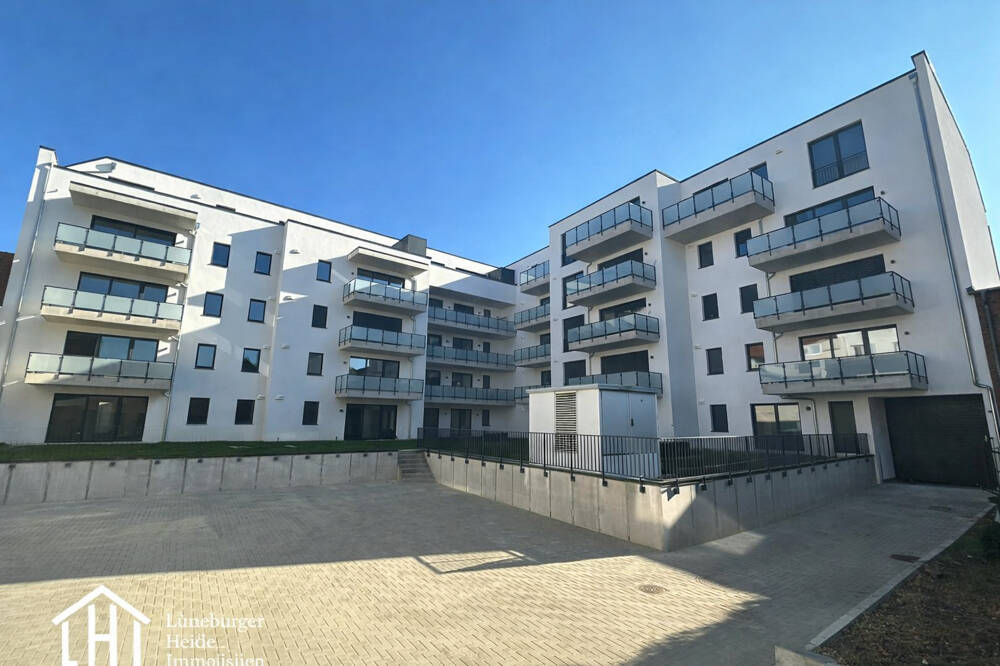 **Neubauwohnung**  Erdgeschosswohnung mit großer Loggia, 29525 Uelzen