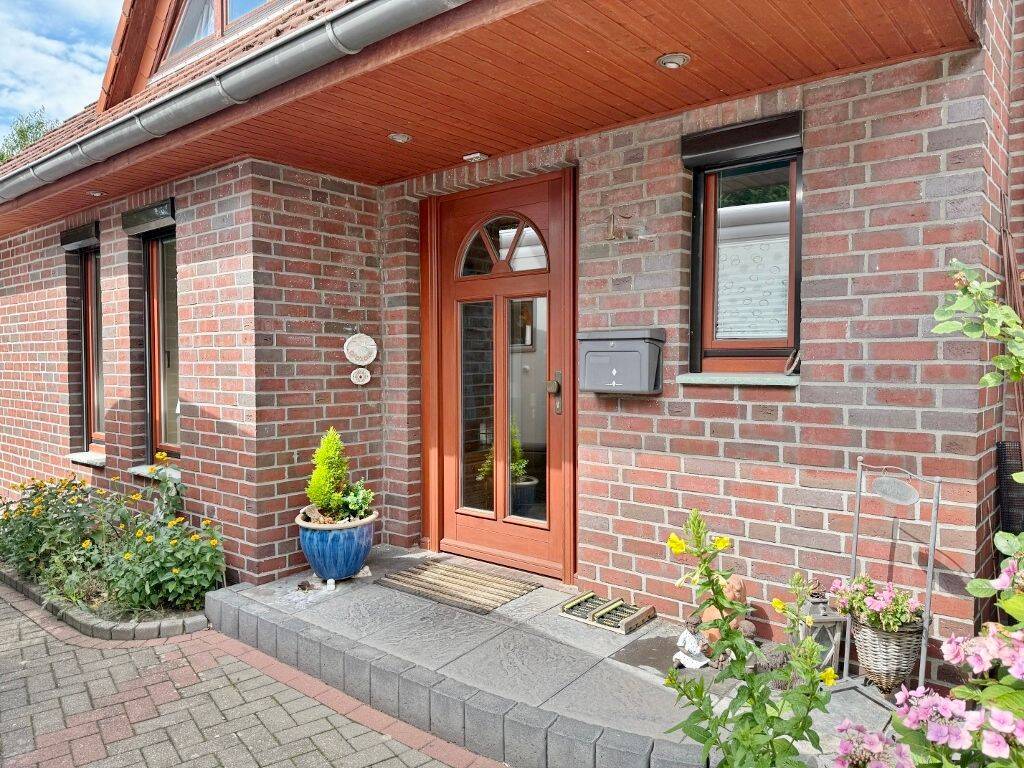 Top-Lage! Zwei Häuser, toller Garten, teilbar oder zusätzliche Rendite!, 27751 Delmenhorst