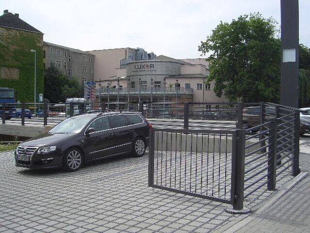 Großzügige 2-Zi.mit Wanne und Laminat im Zentrum! SP mgl. – Chemnitz – Vorschaubild 3