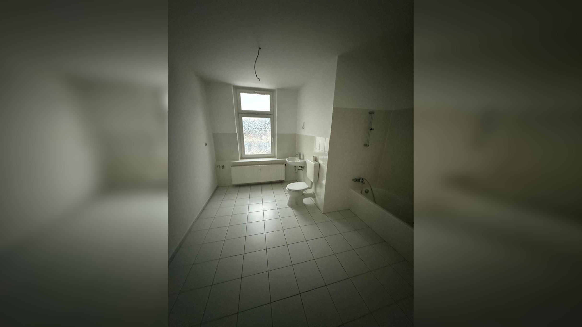 Großzügige 3-Zimmer mit Garage, Laminat, EBK und Wannenbad in guter Lage – Chemnitz – Vorschaubild 3