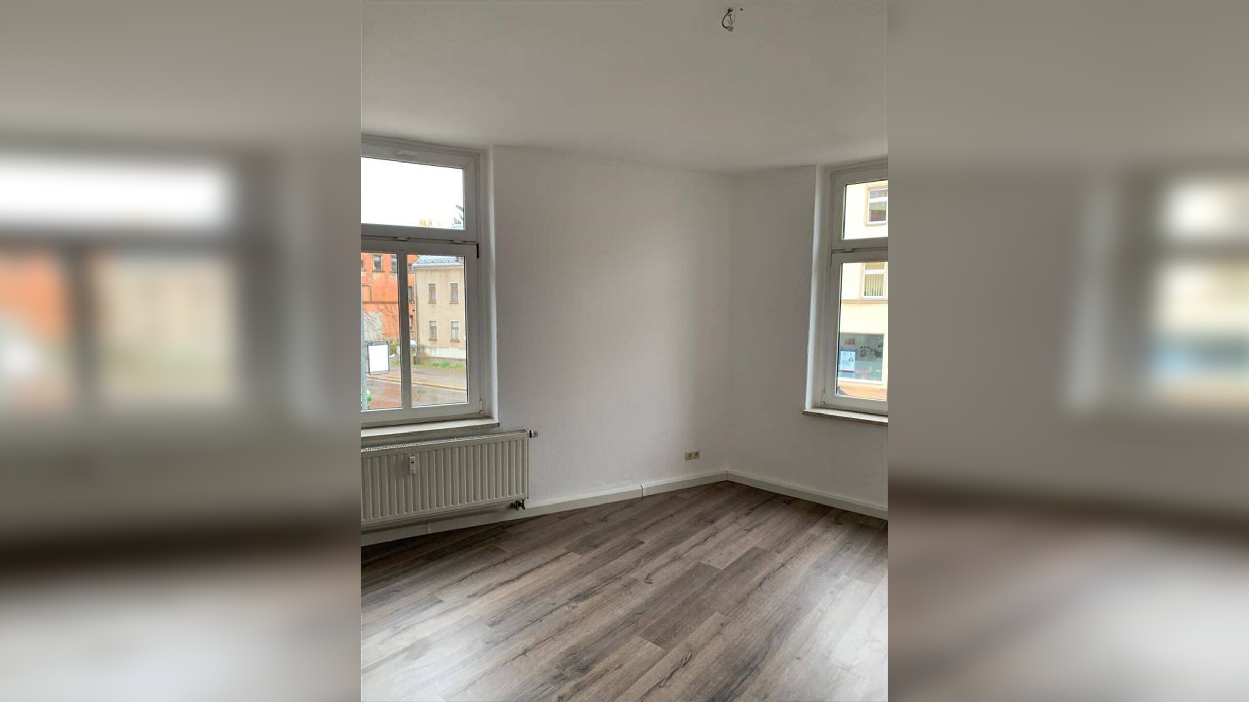 Großzügige 4-Zimmer mit Laminat, EBK und Wannenbad in guter Lage – Chemnitz – Vorschaubild 3