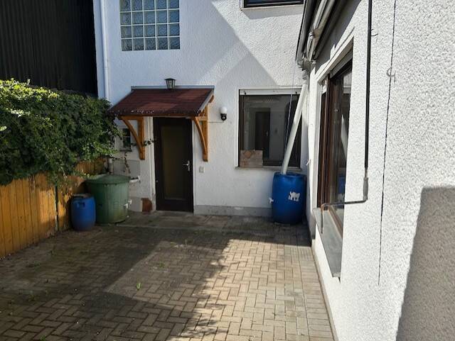 “Selbstnutzung” oder “Geldanlage” – Ein-/Zweifamilienhaus in guter (Alt-)Stadtlage, Wintergarten, Terrasse, Garten, Garage, 37269 Eschwege