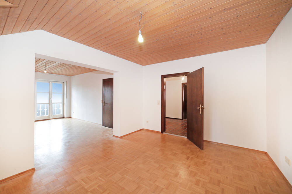 2-Zimmer-Dachgeschosswohnung in Bad Tölz, 83646 Bad Tölz