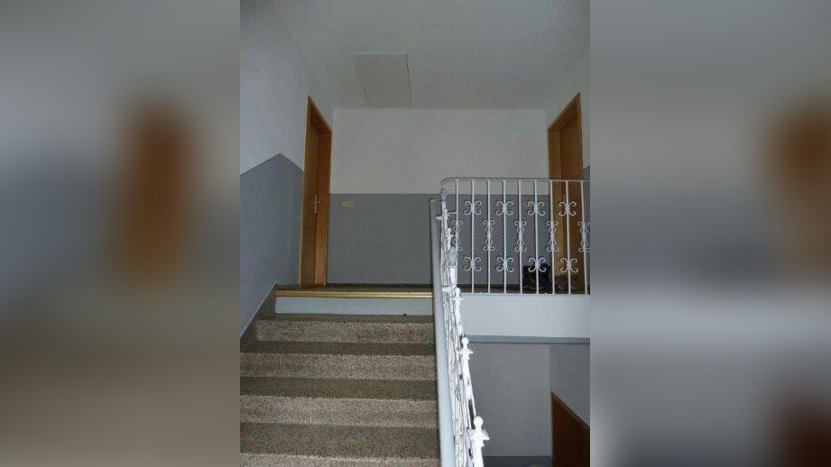 DG 4-Zimmer Maisonette mit Laminat und Südbalkon in zentraler Lage!!!