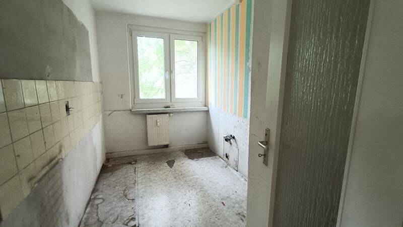 Helle 3-Zi. mit Wanne & Laminat in ruhiger Lage! – Chemnitz – Vorschaubild 4
