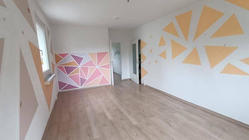 Helle 3-Zi. mit Wanne & Laminat in ruhiger Lage! – Chemnitz – Vorschaubild 6