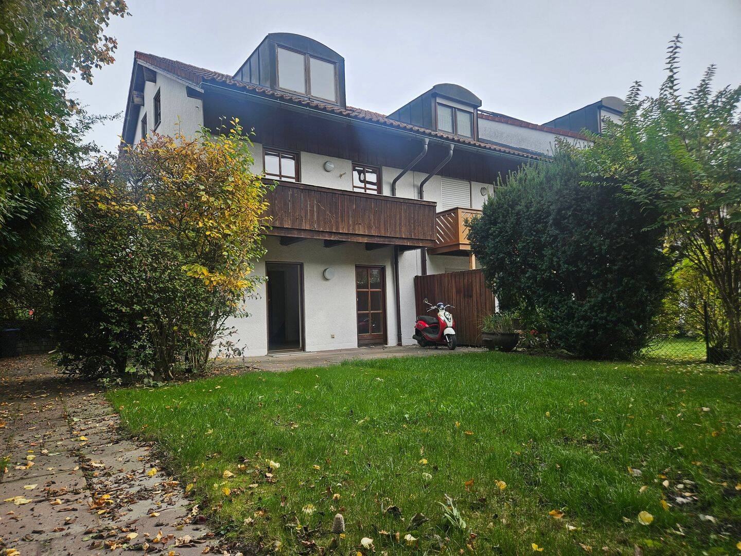 “FAMILIENTRAUM zum SELBSTBEZUG” REIHENECKHAUS IN BELIEBTER LAGE, 83026 Rosenheim (Aising Happing Pang Süd)